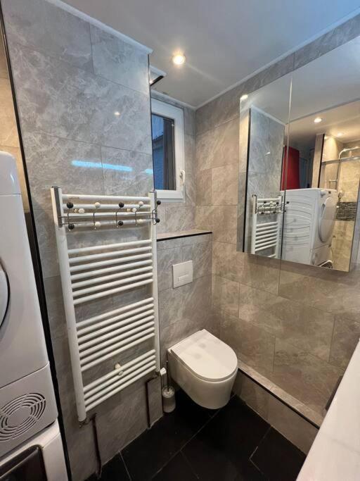 Appartement « Le Jardin Du Luxembourg » パリ エクステリア 写真