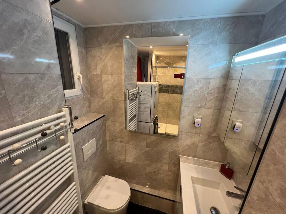 Appartement « Le Jardin Du Luxembourg » パリ エクステリア 写真